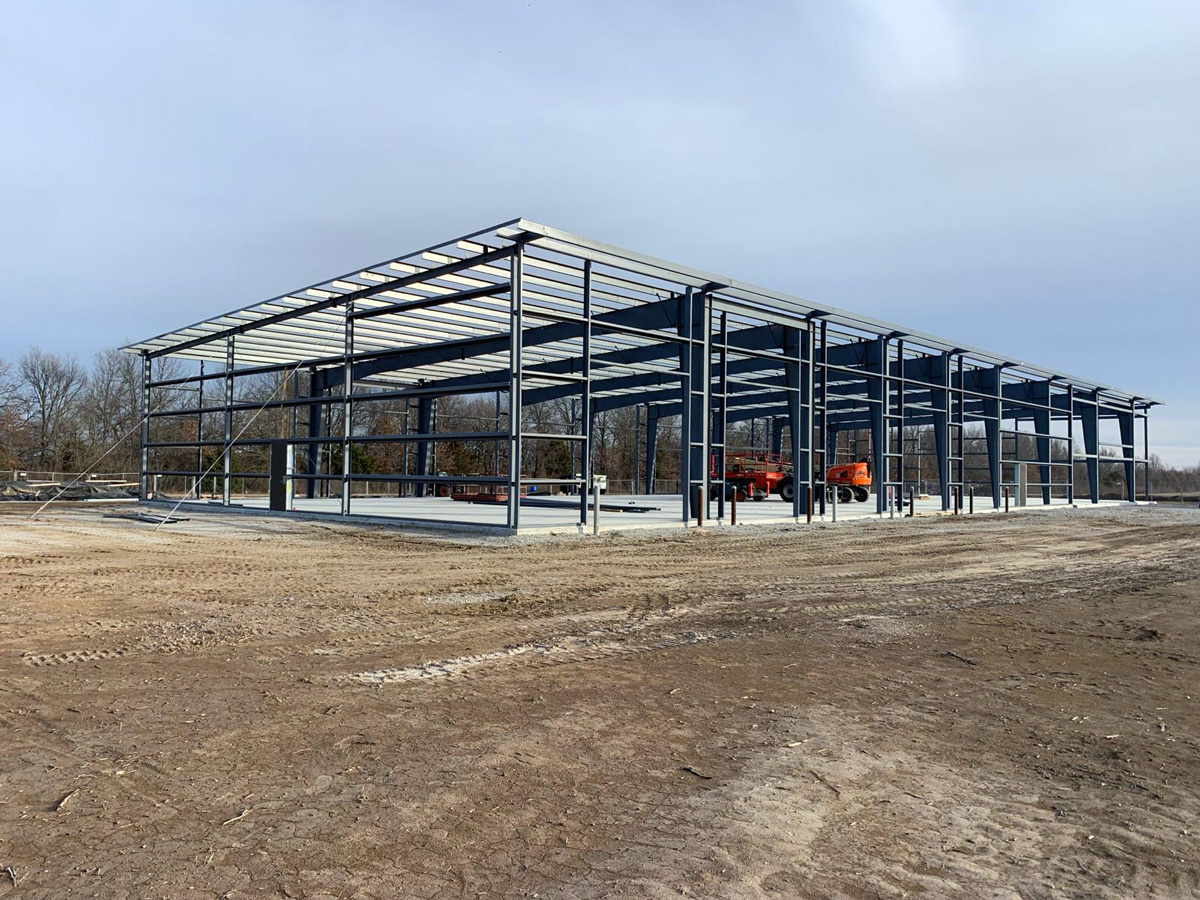 metal building erection