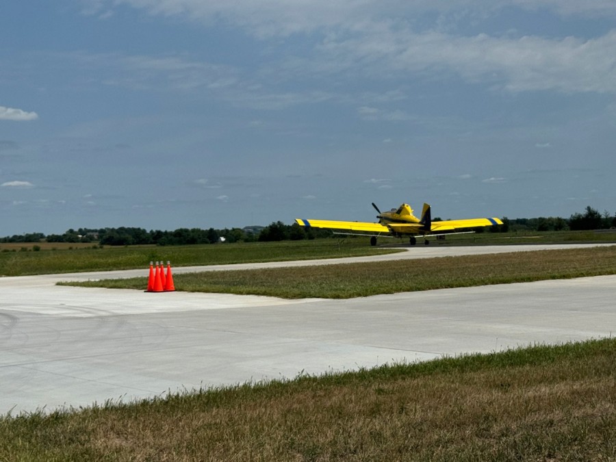 airplane taking off at air port airplane taking off at air port