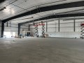 large clear span for airplane maintenance