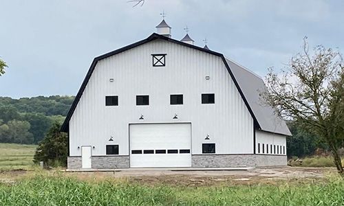 gambrel style barn steel building